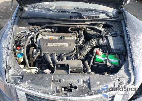 2009 Honda Accord 2.4 Ex-L из США, поврежденный, VIN 1HGCP26879A182726